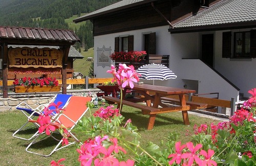 Santa Caterina Valfurva Ski Chalet | ONE-ROOM APARTMENT ROMANTIC CHALET RELAXATION AND SPA