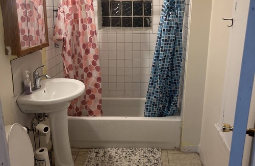 West Pullman Apartment | One room and parlor