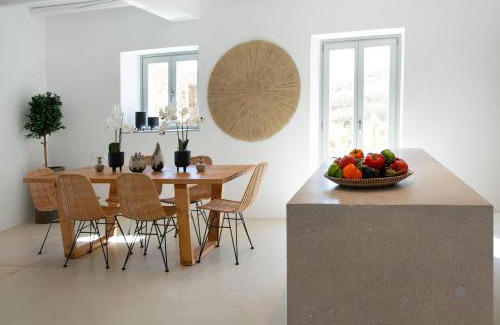Antiparos Villa | Oneiro 4BDR Villa in Antiparos Sirocco Villa
