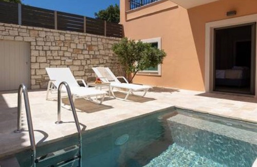 Dassia Apartment | Onore Private Suite & pool | Dasia