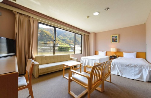 Kakeyu Hot Springs Hotel | Ooedo Onsen Monogatari Shinshu Kakeyu