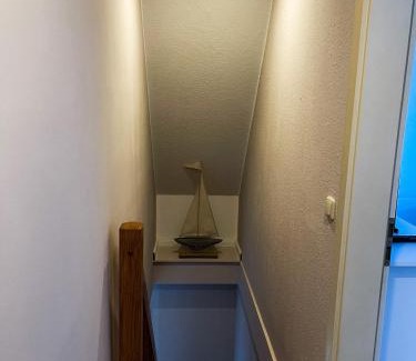 Barsbek Apartment | Op'n Dörp Apartment