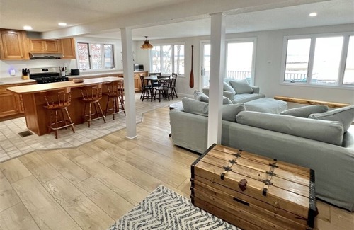 Thompson's Point House | Open concept 5-bedroom 2 bath home directly across from the Sandbar