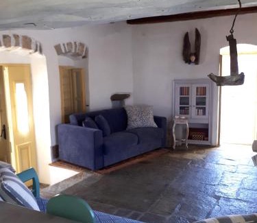 Serifos House | Open Space House at the Castle of Chora, Serifos