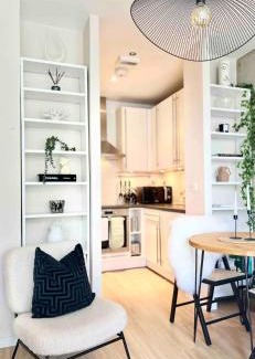 Woodbury Apartment | Open vibes