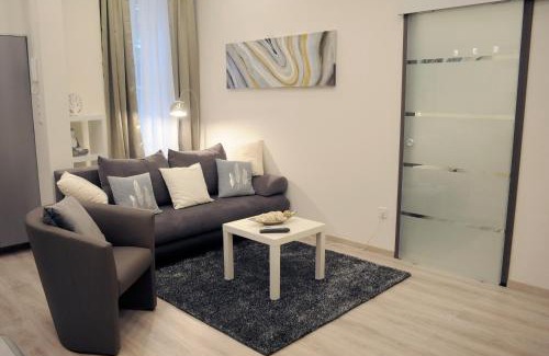 Terezvaros Apartment | Opera Superior Liszt Ferenc Tér