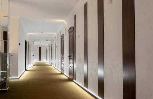 Maliyevtsy Hotel | Optima Collection Khmelnytskyi