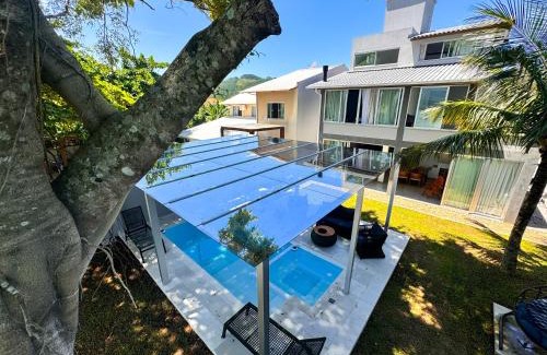 Governador Celso Ramos House | OPY CAMBOA