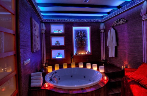 Kemer Resort | Orange County Kemer
