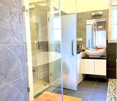 Inner City Budapest Apartment | ORANGE Pearl Apartment 3 rooms next to Danube