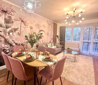 Torokvesz Apartment | OrangeHomes Green Haven Apartment Buda