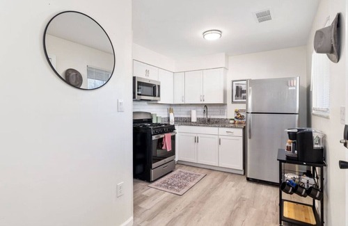 Columbus Apartment | Orchard Arc - 2BR 1BA Apt near NCH