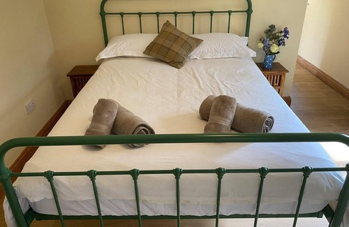 Ross-on-Wye Cabin | Orchard Cabin Herefordshire Wye Valley