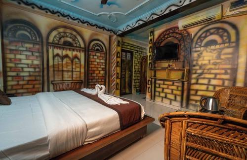 Tapovan Hotel | Orchid Hotel and Hostel