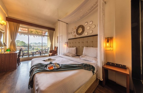 Coonoor Hotel | Orchid Square