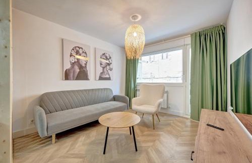 Haro Apartment | Origen Haro by Clabao