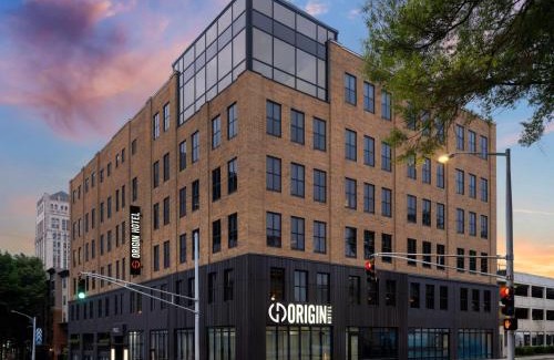 South Downtown Hotel | Origin Atlanta, a Wyndham Hotel