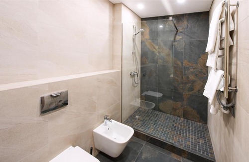 Dniprovs'kyi District Apartment | ORION apartments