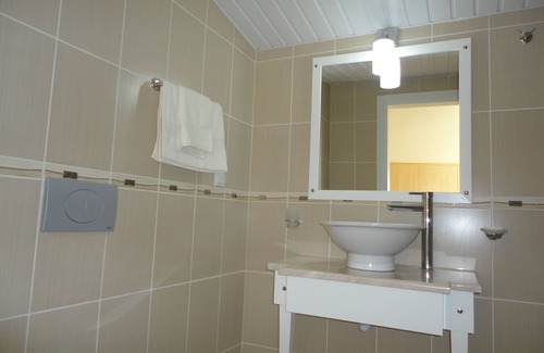 Oludeniz Apartment | Orka Park V4 Stunning panoramic views shared pool 10 min walk to local amenities