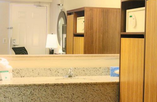 Florida Center Hotel | Orlando Inn International Drive Area