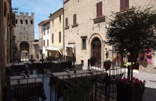 Montefalco Hotel | Oro Rosso Hotel Ristorante