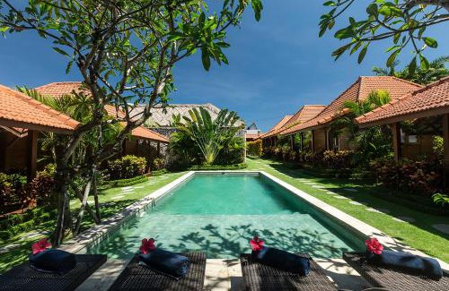 Batu Bolong Resort | Orora Bungalows