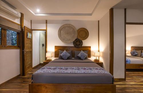 Batu Bolong Resort | Orora Bungalows