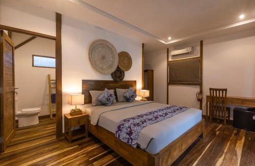 Batu Bolong Resort | Orora Bungalows