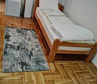 Brus Apartment | ORTODOKS