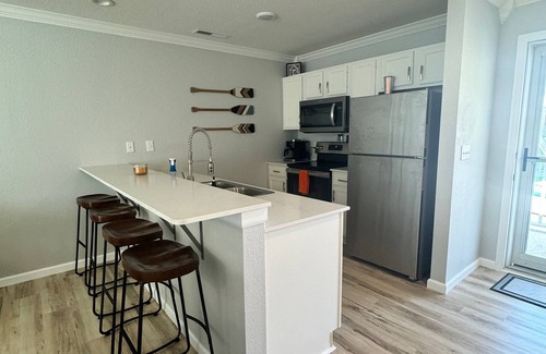 Lake Ozark Condo | Osage Hills Escape | 2BR 2Bath | Golf Resort Condo | Sleeps 6