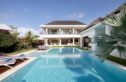 Batu Bolong Hotel | Oshan Villas Bali