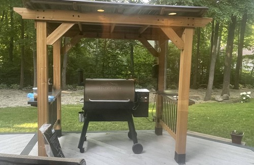 Oshkosh House | Oshkosh EAA Premier Location ~ Beautiful home steps away from all the action!