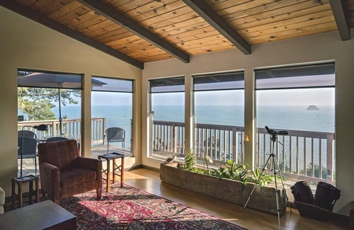 Trinidad House | Osprey House Private Beach