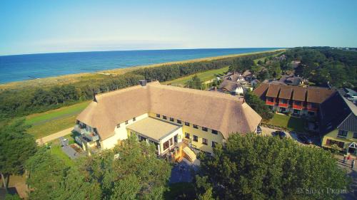Ostseebad Wustrow Hotel | Ostseehotel Wustrow