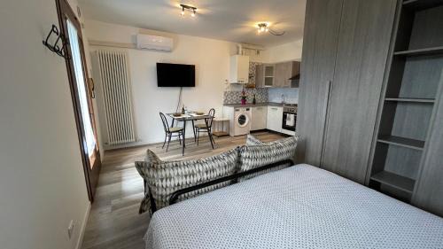 San Trovaso Apartment | OTB Italia 5 - Monolocale romantico tra Venezia e Treviso con Giardino privato