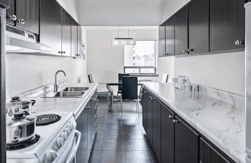 Golden Triangle Hotel | Ottawa Embassy Hotel