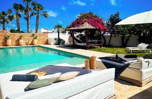 Sant Josep de sa Talaia Villa | Our Favorite: Beautiful Boho Dream Villa/Ibiza Finca Style with Sea Views