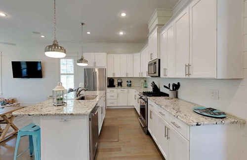 Lakeside at Blue Mountain Beach House | Our Treasure | Stunning View, Pool, Beach Access!