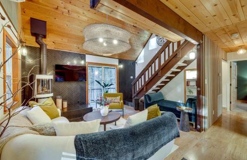 Nevada City House | Outdoor Oasis Modern Nordic Home By Lake!