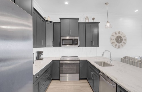 Gulf Shores Cottage | Outdoor Pool | West Beach | Little Lagoon