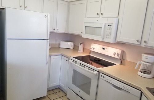Kill Devil Hills Condo | OUTER BANKS BEACH CLUB Oceanfront Resort 3 Pools Activity Program Aug 10-17 2025