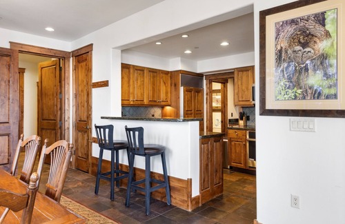 Jackson Condo | Outpost: Grand View 5240 - AC and Teton Views