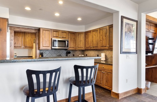 Jackson Condo | Outpost: Grand View 5240 - AC and Teton Views