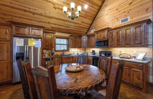 Broken Bow Cabin | Over Yonder-3Bed/Bunks/Pool Table/3.5 Bath