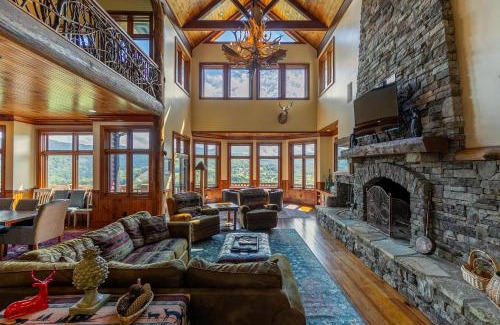 Banner Elk House | Overlook Estate in The Farm