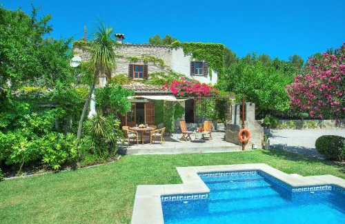 Pollensa Villa | Owl Booking Villa El Campet - Rustic Stay