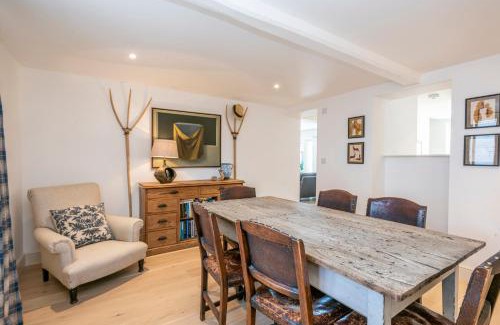 Wighton House | Owl Cottage