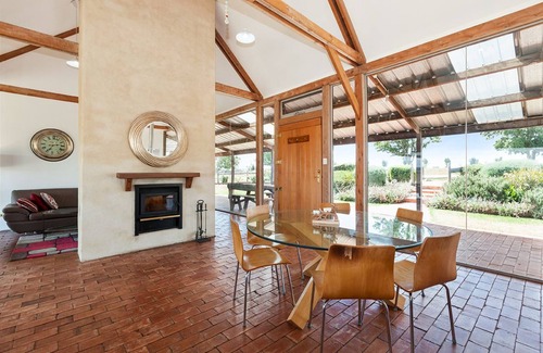 Gulgong Apartment | Owl Head Lodge