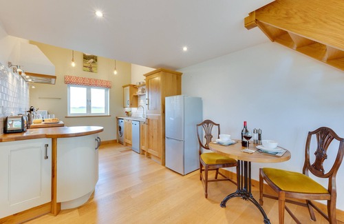 Beckley House | Owl House - One Bedroom House, Sleeps 2