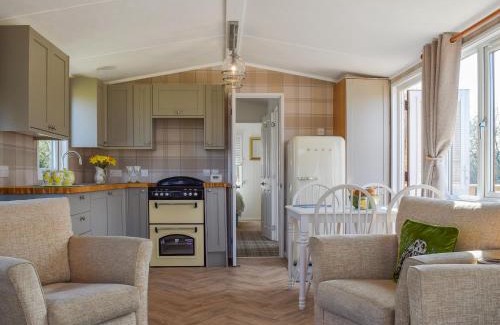 Hartshorne House | Owl Lodge